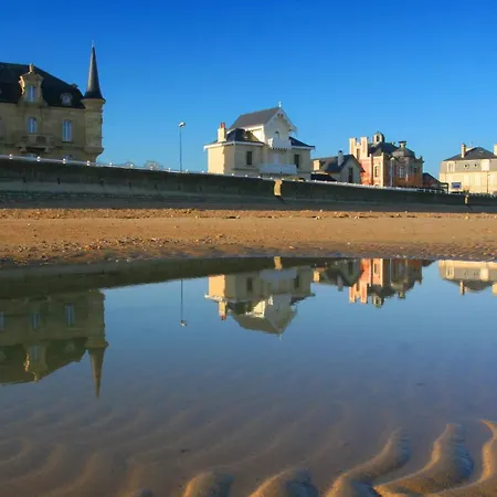 Le Palmier Maison Spacieuse, Lumineuse, Bien Equipee, 3 Belles Chambres, 2 Salles D'eau, 2 Wc, Grand Jardin Arbore Clos, Belle Terrasse, Parking Privatif 7 Kms Bayeux Proche Plages Du Debarquement Holiday home Esquay-sur-Seulles